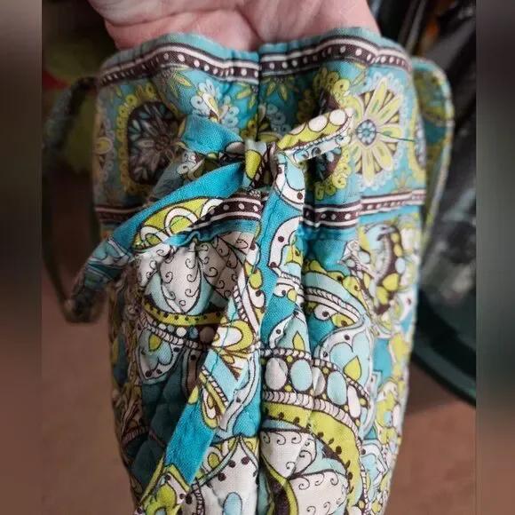 #230 Retired  Vera Bradley Handbag - Picture 3 of 12